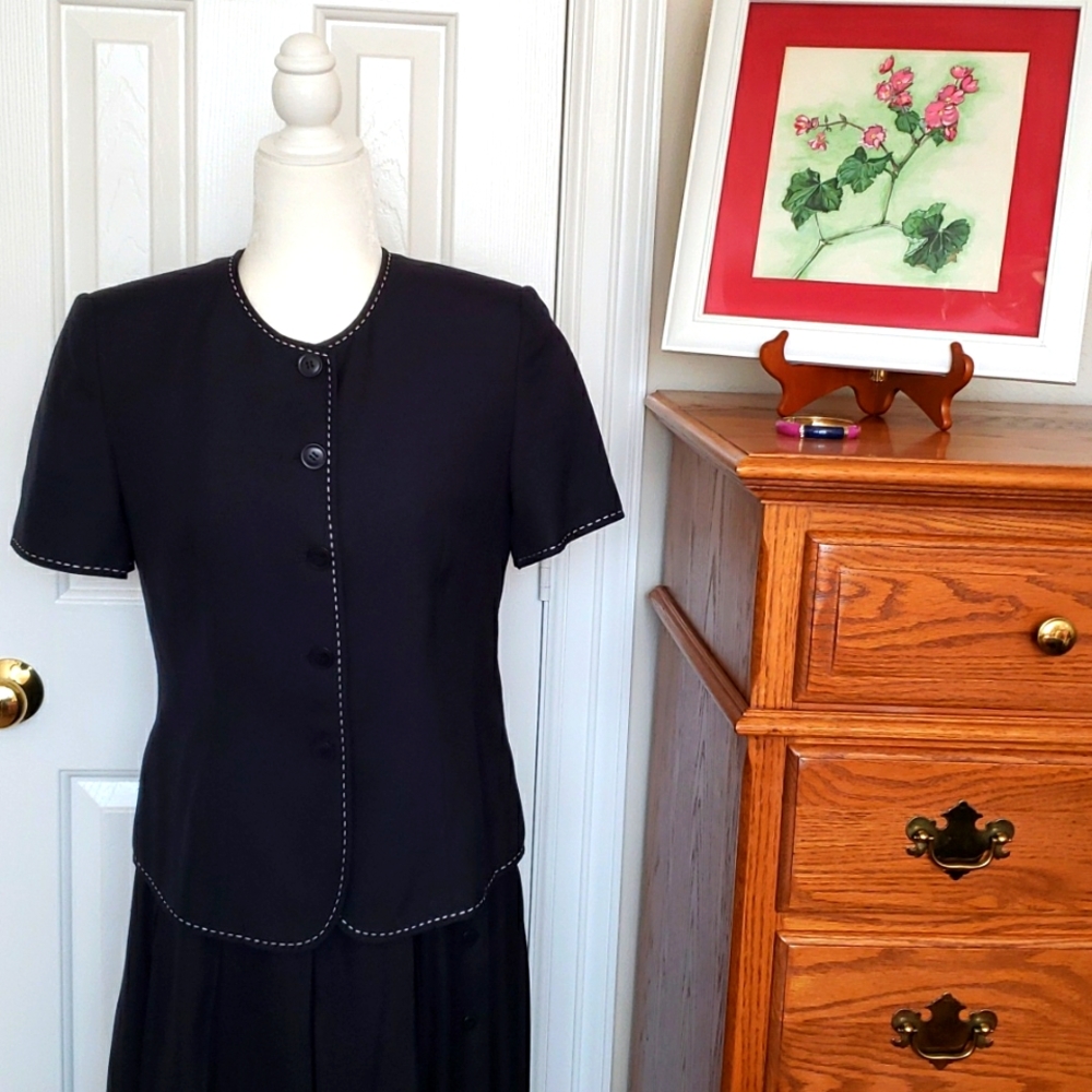 Talbots Short Sleeve Rayon Linen Top- Stitched Jacket